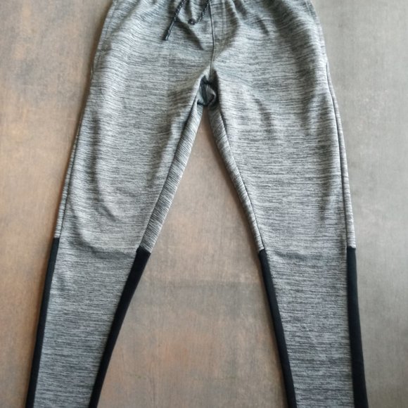 ENCX Performance Gray and Black Jogger Pants for Boys 10/12 - Picture 2 of 10